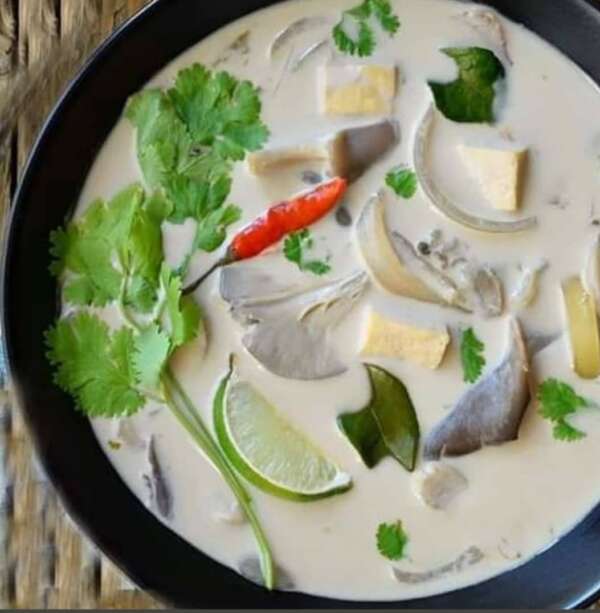 Cucina Tailandese: Pad thai, Tom Kha Gai, Pho Pia Tod - immagine 3