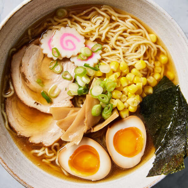 La cucina tradizionale giapponese: Yakisoba, Okonomiyaki, Tzukune